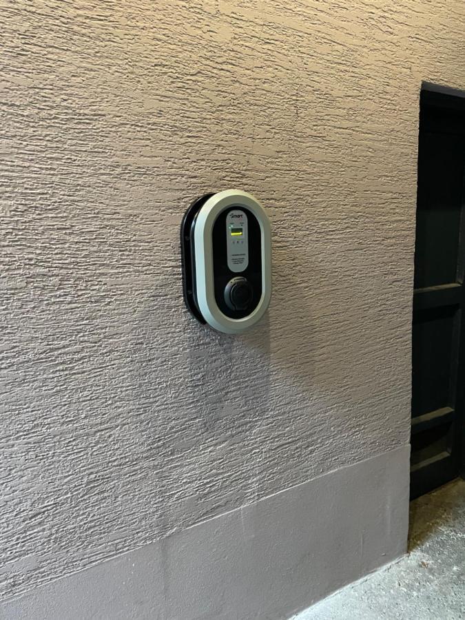 Apartments Shishka リュブリャナ エクステリア 写真